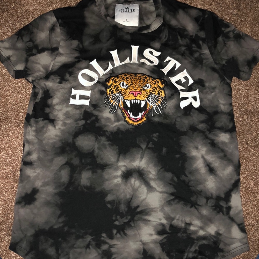 Hollister short sleeve shirt